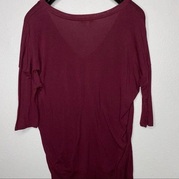Express One Eleven Maroon 3/4 Sleeve Tunic oversized Blouse - Picture 2 of 4